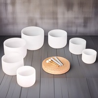 Bol chantant religieux en quartz cristallin avec son accordé pour la méditation, le chant, les soins de santé et le Reiki