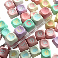 Keycaps personnalisés style anime, pendentif de clavier alphabet, clicker anti-stress, plusieurs options de couleurs, porte-clés clicker pour cadeaux