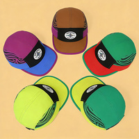 Gorra Deportiva Ajustable de 5 Paneles, Bicolor, Personalizada OEM, con Logotipo en Parche Tejido, para Aventuras al Aire Libre, Pesca y Playa