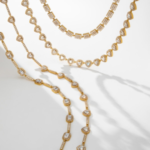 YF7062 Collana di Lusso in Acciaio Inossidabile Placcato Oro 18K PVD con Zirconi, Gioiello Impermeabile Scintillante con Zirconia Cubica 5A - Product Image 4