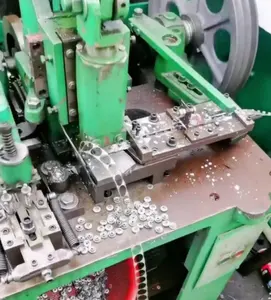 기계 단추 장비를 형성하는 단추 기계를 만드는 금속 단추