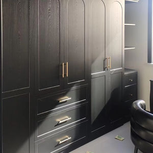 نظام أنيق راقِ مع مقصورات مخفية وشاشات تزيين لغرفة النوم - Product Image 4