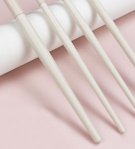 Pinceau à maquillage pour les yeux et les sourcils, qualité supérieure, ultra fin, incliné, plat, finement angulaire, beige, vegan, poils synthétiques - Product Image 5