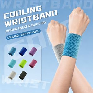 Fabrika Toptan Tasarım Dokuma Nakışlı Bilek Destek Bandı Tenis Futbol Sporları Ter Bandı Logolu Özel Bileklik - Product Image 5