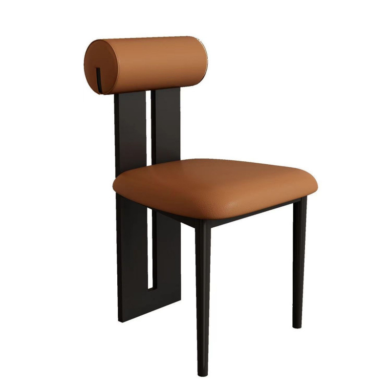 [Peau de griffe de chat noir orange foncé]