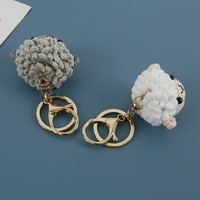 Porte-clés mouton en crochet amigurumi, mini-poupée en peluche, animaux en crochet faits main, cadeau, breloque de sac, porte-clés fleur