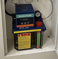 Centre d'usinage vertical CNC Vmc650 à 3 axes de haute précision, système de contrôle GSK, cône de broche BT40, automatique, UYANG, service moyen