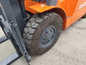 Chariot élévateur diesel d'occasion Heli d'origine en Chine Chariot élévateur diesel 5 tonnes 50 Fabriqué en Chine avec des performances stables Chariot élévateur Heli 50 5 tonnes - Product Image 6