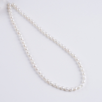 Grossiste en perles naturelles, perles de riz blanches de 4-5 mm, brin de perles pour la fabrication de bijoux