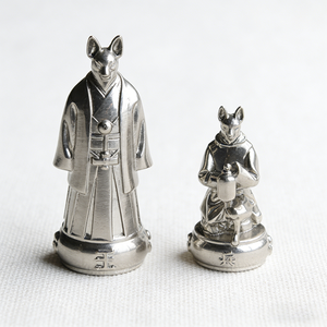 Juego de Ajedrez de Latón Antiguo Personalizado con Figuras Metálicas, Decoración para Mesa de Oficina u Hogar, Temática Animal, Recuerdo Personalizado, Colección Cultural - Product Image 5