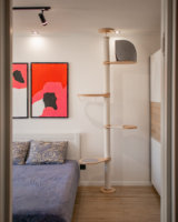 Arbre à chat mural en bois avec étagères, poteau à gratter pour chat, arbre à chat du sol au plafond, grattoir pour chat