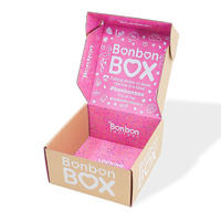Vente en gros d'emballage de carton d'expédition rigide imprimé de dessin animé kraft Boîte d'expédition en carton Boîtes postales avec logo personnalisé
