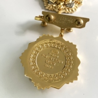Coque de décoration en Nickel argenté pour femmes, vente en gros, qualité supérieure, brillant, or scintillant, métal Double plaqué époxy, médaillon de décoration