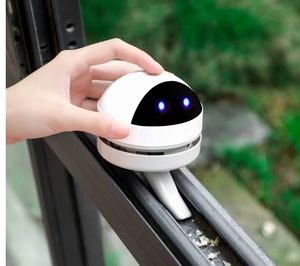 Mini Aspiradora Inalámbrica USB 2024 con la Mejor Succión, Limpiador de Polvo Multifuncional para Escritorio con Características Desmontables - Product Image 6