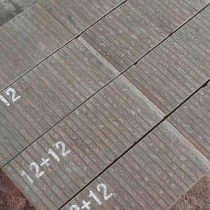 CCO Slijtageplaat Chroomcarbide Overlay NM500 Staalplaat Slijtvast Metaal voor Graafmachinebak Industriële Machines - Product Image 2