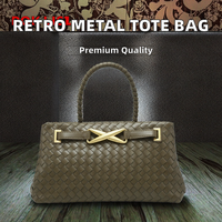 Sac fourre-tout en métal de couleur unie avec fermeture à cordon, sac à main à bandoulière, sac bandoulière, style rétro, grande capacité, tendance pour femmes