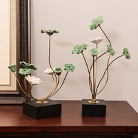 Meilleures ventes Nouveauté Créatif Décoration de mariage en fer, fleurs et feuilles, plantes en céramique, fleurs artisanales, lotus pour décorations, lotus doré décoratif