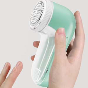 Rasoir anti-bouloches portable pour vêtements et tissus, coupe-bouloches domestique en gros - Product Image 1