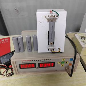 Haut clic pas cher en gros 18650 batteries au lithium 3500mah 35v <span class=keywords><strong>batterie</strong></span> rechargeable Li Ion - Product Image 2