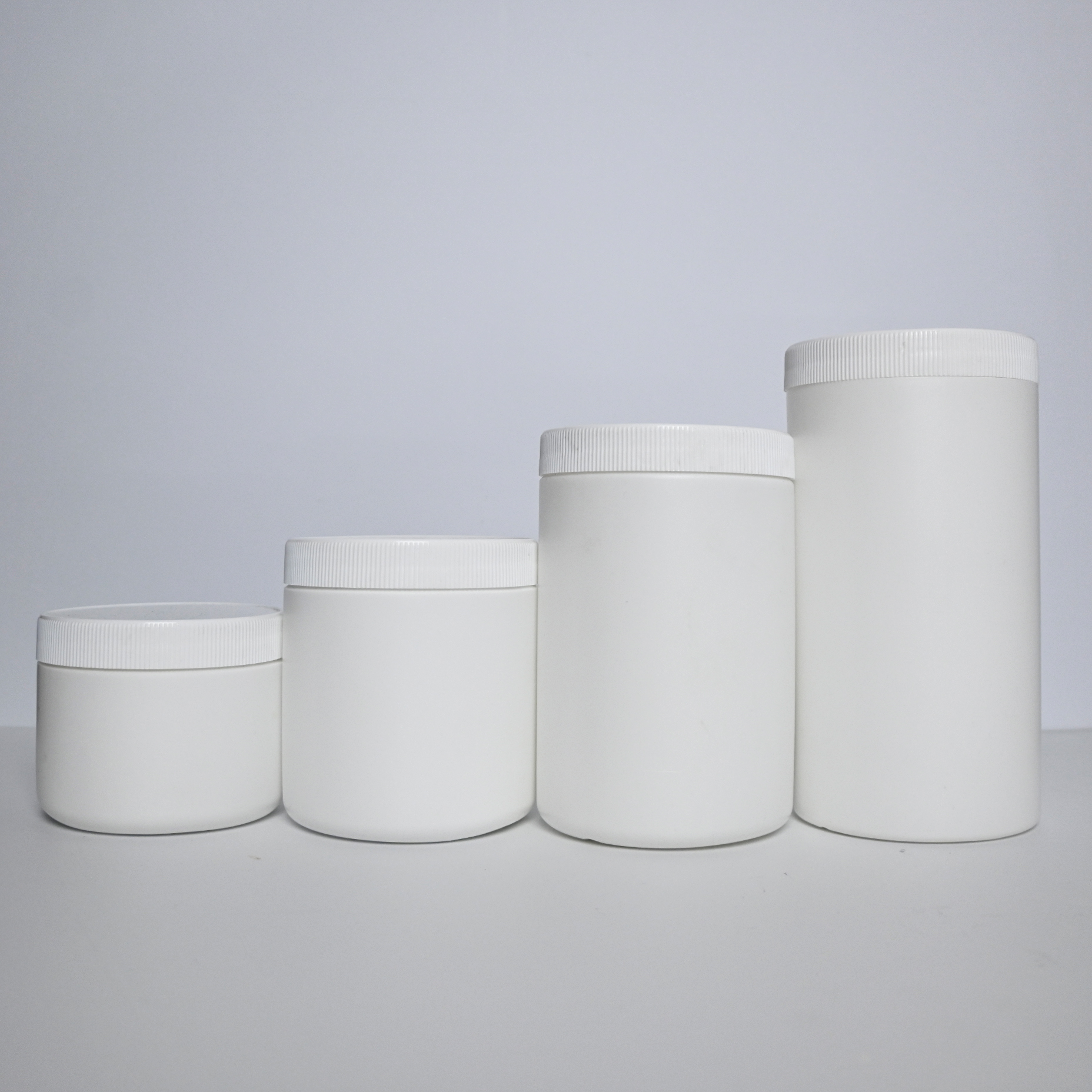 Food Grade Thick 150ml 300ml 500ml 600ml 1000ml 1200ml HDPE White Black Plastic Powder Pomade Jars With Lids 5oz 10oz