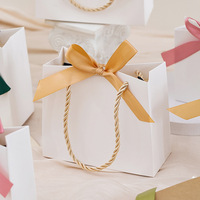 Boîte cadeau d'anniversaire transfrontalière de style européen pour bonbons, petite boîte cadeau de fête, sac cadeau de retour, cadeau à usage industriel