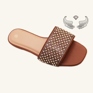 <b>Summer</b> New Design Popular Flat-bottom Wholesale Breathable Lightweight Women's Sandals and <b>slippers</b> - Product Image 4