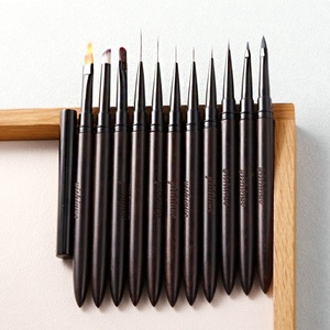 Pinceau à ongles noir à manche en bois, pour nail art, liner ombré, en nylon plat, pour gel, dégradé, ombrage, avec virole sertie, ovale, stylo de manucure - Product Image 4