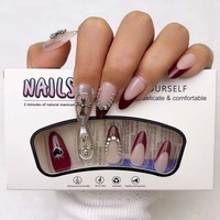 Faux ongles portables haut de gamme, faits main, ornés de strass, style gothique sombre en forme de cœur, pour le marché transfrontalier Europe-Amérique