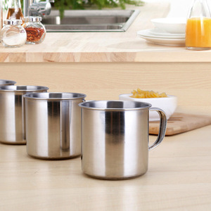 Metal <b>cups</b>, <b>small</b> <b>cups</b>, steel <b>cups</b>, 7cm water <b>cups</b>, <b>tea</b> <b>cups</b>, wine <b>cups</b>, steel <b>cups</b>, one yuan per piece, wholesale. - Product Image 1