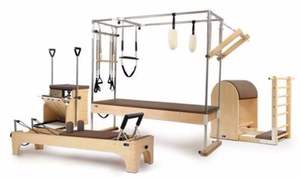 Pilates Reformer thérapeutique avec amorti doux pour la rééducation et la mobilité douce - Product Image 3