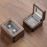 Boîtes à bijoux en bois de noyer noir avec couvercle en verre, pour colliers, boucles d'oreilles, bagues de fiançailles et de demande en mariage, vente en gros