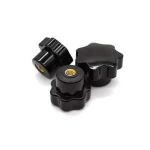 黑色塑料星形旋钮螺母，带黄铜螺纹嵌件，用于矿山水处理机械设备调节 - Product Image 2