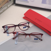 Nouvelle monture de lunettes œil-de-chat rouge bordeaux tendance pour la correction du contour du visage avec plaquettes nasales 18318