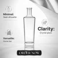 Bouteille carrée classique en verre extra clair 70cl vide pour gin et vodka, avec bouchon en liège et impression personnalisée du logo