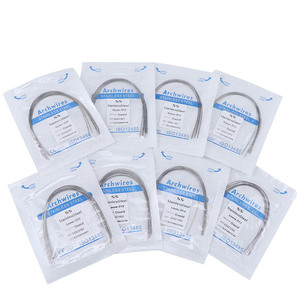 Arcs orthodontiques en acier inoxydable 012 014 016 018 020, ovales, pour mâchoire supérieure et inférieure, fil dentaire orthodontique, ISO13485, stérile - Product Image 1