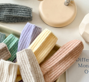 <span class=keywords><strong>Chaussettes</strong></span> d'hiver en <span class=keywords><strong>laine</strong></span> thermique côtelée <span class=keywords><strong>pure</strong></span> à rayures verticales pour femmes - Product Image 2
