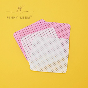 แผ่นสำลีเช็ดกาวต่อขนตา Pinky Leem OEM ปราศจากขุย สำหรับเช็ดกาวต่อขนตา - Product Image 3