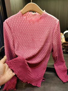 Joli sens avancé couleur progressive haut plissé en relief en trois dimensions 100 T-shirt à manches longues - Product Image 2