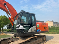 Excavatrice sur chenilles d'occasion Hitachi ZX200 20T avec système hydraulique fiable et moteur puissant, idéale, faible nombre d'heures, bon état