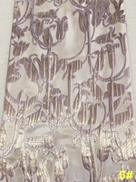 Tissu Jacquard Organza Métallisé Personnalisé en Polyester 141 g/m², Teint en Fil, Grand Motif Floral Métallique 3D