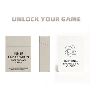 Cartes de jeu en microfibre à finition lisse, construction robuste en carton, certifiées BSCI, pour l'exploration intérieure et le bien-être mental - Product Image 3