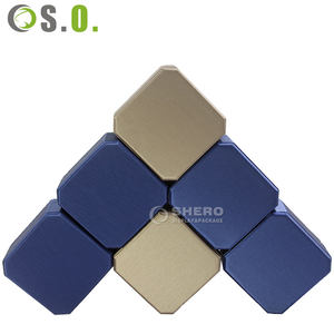 Boîte à bijoux de luxe carrée personnalisée de haute qualité, doublure en relief, design bleu, peinture en aérosol plastique pour collier, bague - Product Image 4