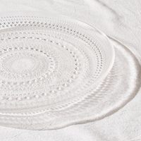 Assiettes rondes en verre transparent de 13 pouces, écologiques, modernes, à motifs personnalisés, pour mariage, fête, usage domestique