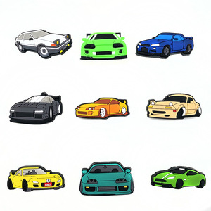 Accessoires décoratifs pour chaussures en caoutchouc souple, style JDM Cartoon Car, avec fleurs et boucles, modèle F035, tendance, polyvalents et adorables - Product Image 2