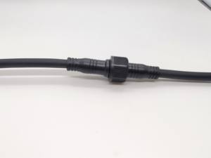 Harga kompetitif IP65 perlindungan tahan air 2pin steker laki-laki perempuan dengan 2*1,5 mm2 kabel karet untuk lampu LED - Product Image 6