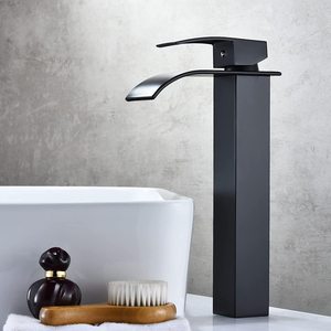 Grifo de cascada de un solo orificio de acero inoxidable 304 con una sola manija para lavabo de baño. - Product Image 1