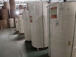 Rouleau de papier kraft laminé personnalisé avec logo, papier spécial enduit de qualité alimentaire pour tasses à café, thé, gâteaux et bonbons – Matière première - Product Image 4