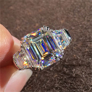 CAOSHIニュープリンセスカット<span class=keywords><strong>3</strong></span>ストーンジルコニアリングメッキシルバー婚約ウェディングダイヤモンドリングジュエリー女性 - Product Image 2