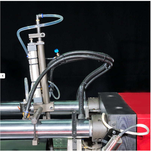 Nouvelle série horizontale Presse hydraulique CNC entièrement automatique de poinçonnage <span class=keywords><strong>rouge</strong></span> 160T pour usine de fabrication - Product Image 4