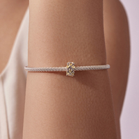 Charme en alliage en forme de cœur avec plaqué or 18 carats, design romantique, bijoux unisexes, cadeau
